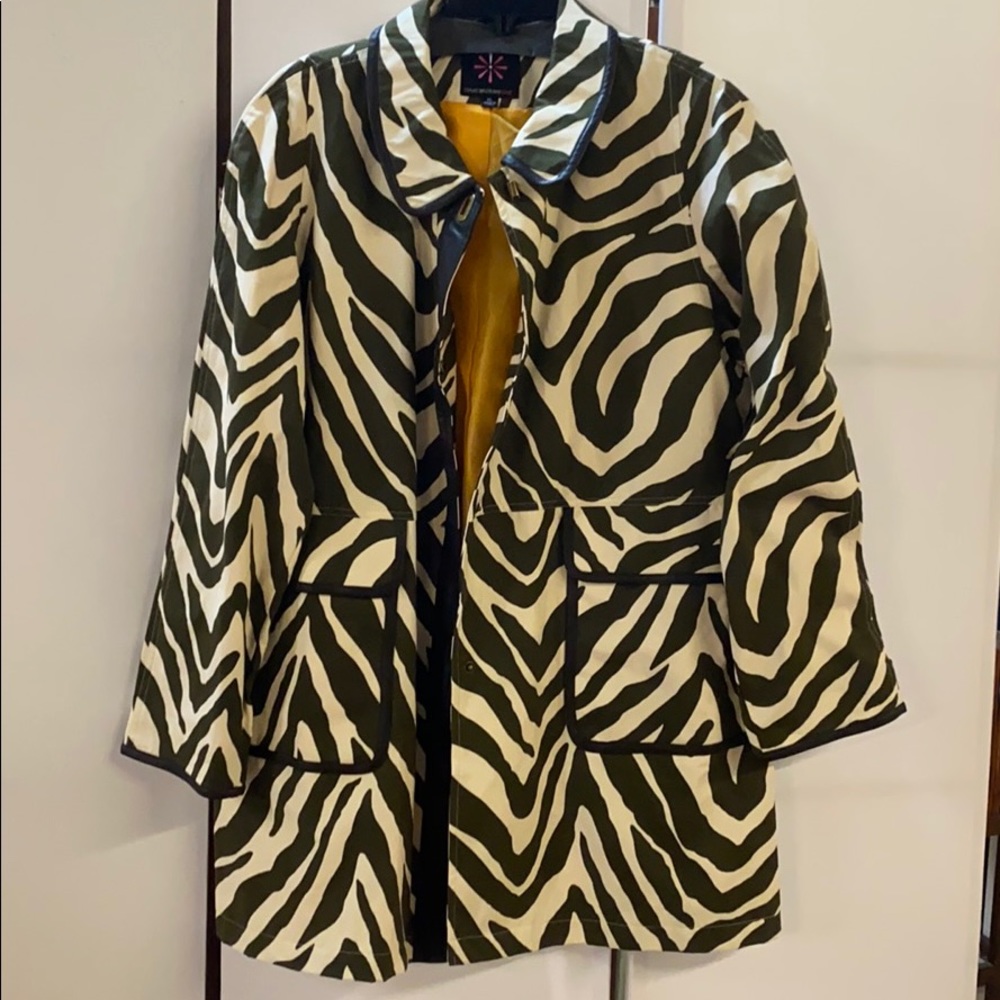 Practical and cool all purpose jacket (XL)